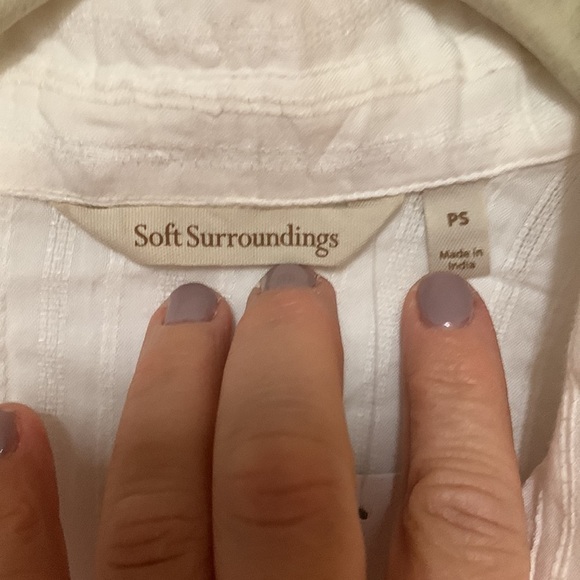 Embroidered Beaded Floral Tunic - Picture 2 of 6